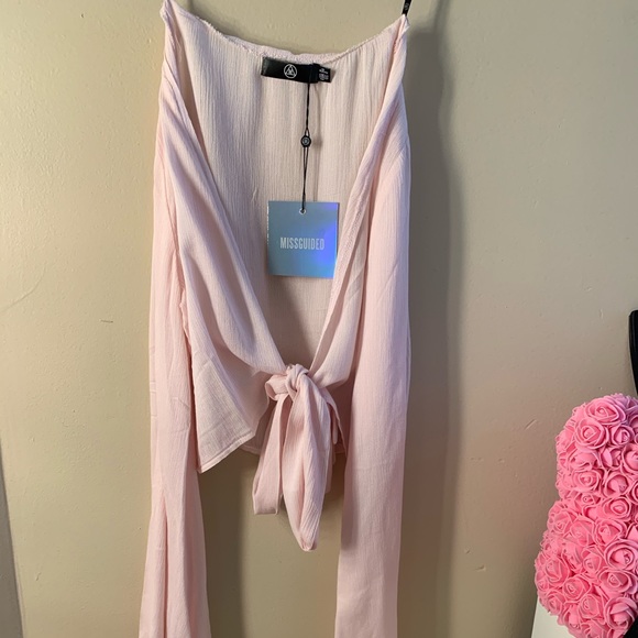 Missguided tied up crop top - Picture 2 of 2